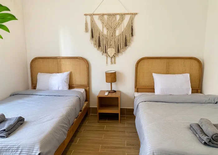 3br On Private Swimming Pool - Brandnew شاليه *